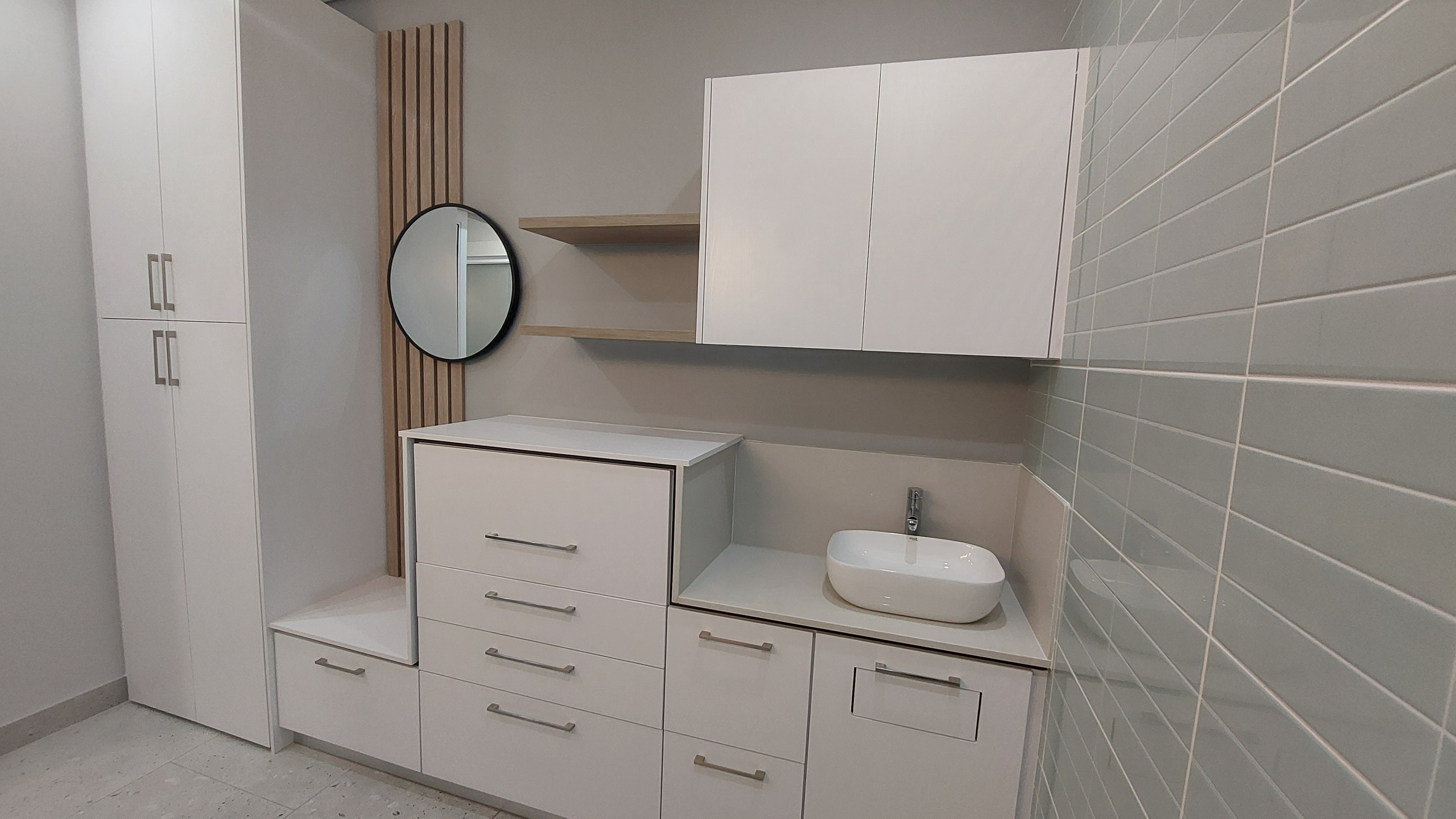 Custom bathroom vanity